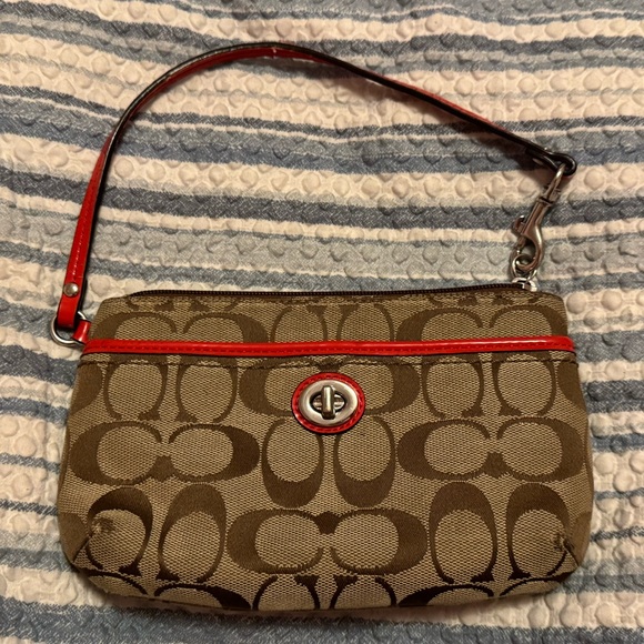 Coach wristlet - Picture 3 of 8